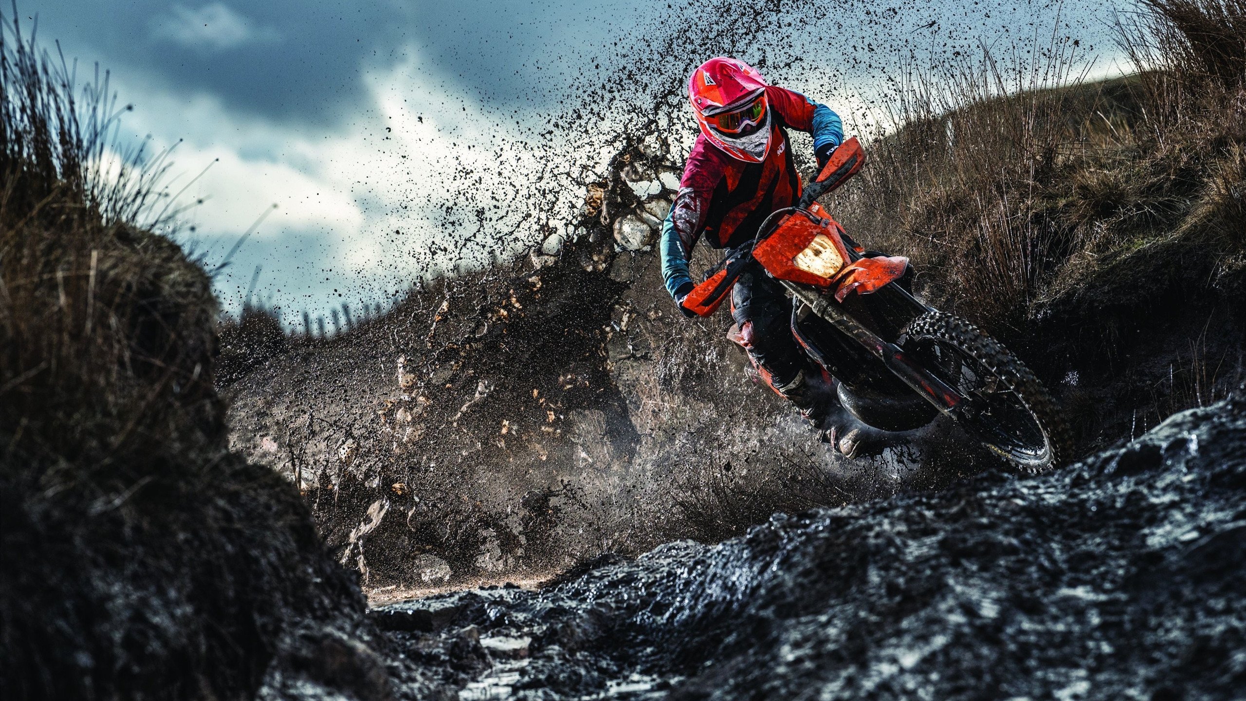 铁腰定乾坤，赖斯关键节点连续得分，巴黎险胜摩洛哥新星的启示